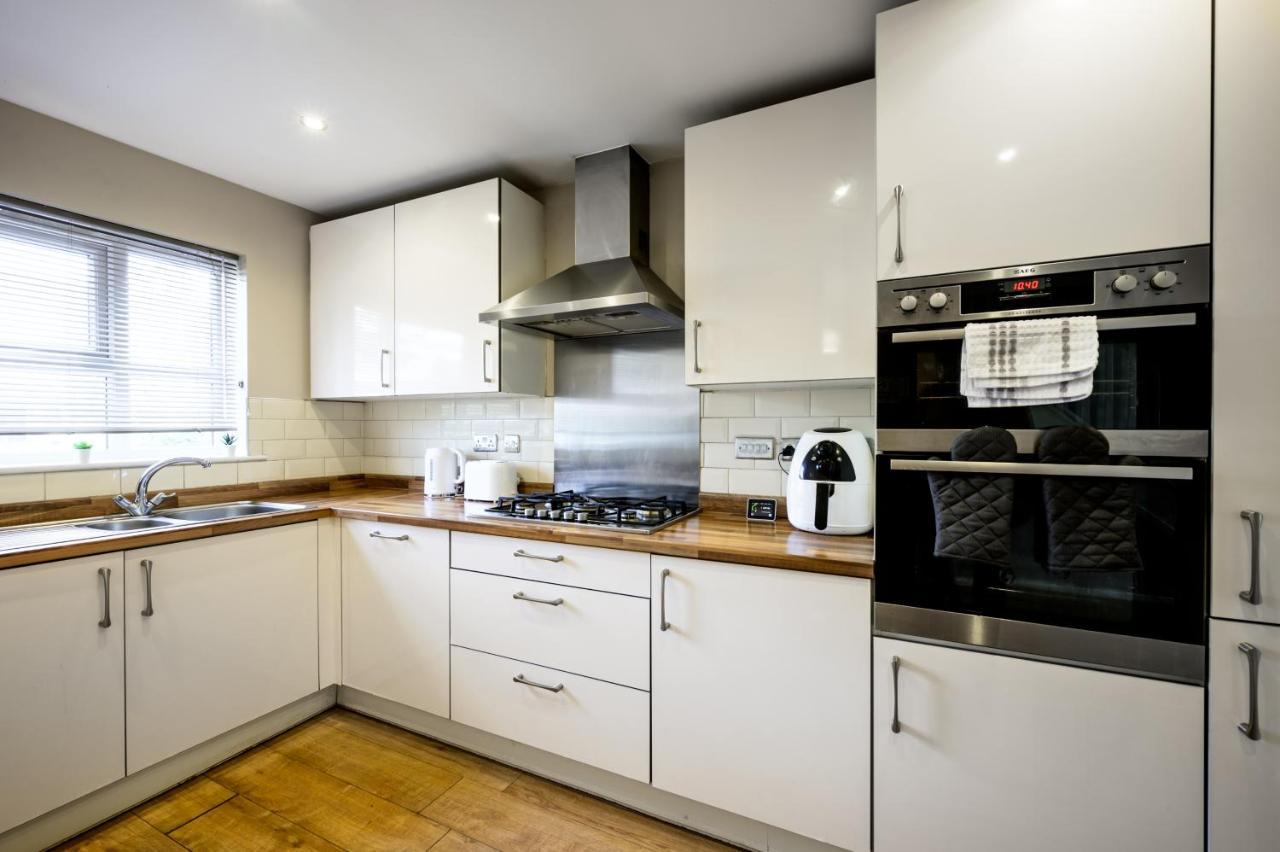 Manchester Serviced Accomodation Northernnightzzz - The Gardens ภายนอก รูปภาพ