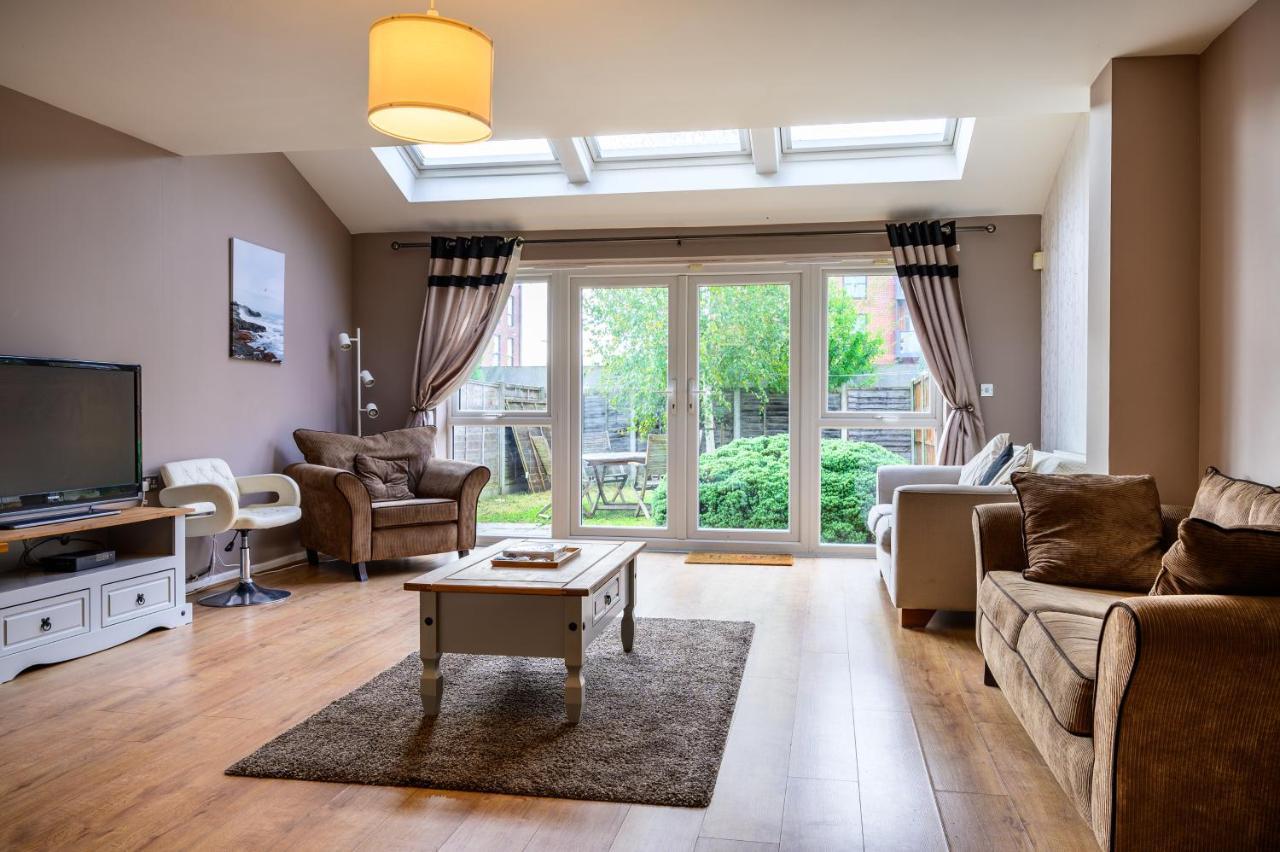 Manchester Serviced Accomodation Northernnightzzz - The Gardens ภายนอก รูปภาพ