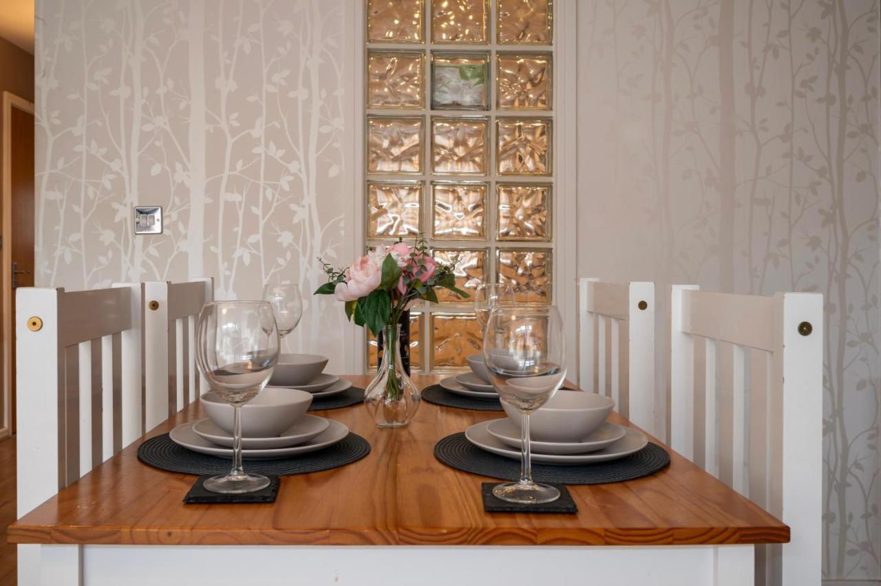 Manchester Serviced Accomodation Northernnightzzz - The Gardens ภายนอก รูปภาพ